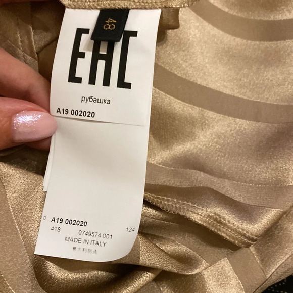 Les Copains silk blouse size 48 NWOT - Picture 7 of 8